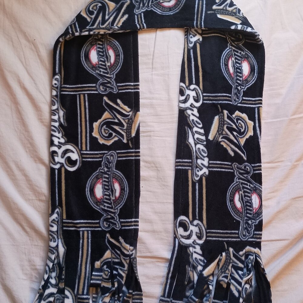 Milwaukee Brewers Baseball Team Scarf